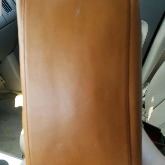 Dooney and Bourke Vacchetta Satchel Purse - Picture 4 of 13